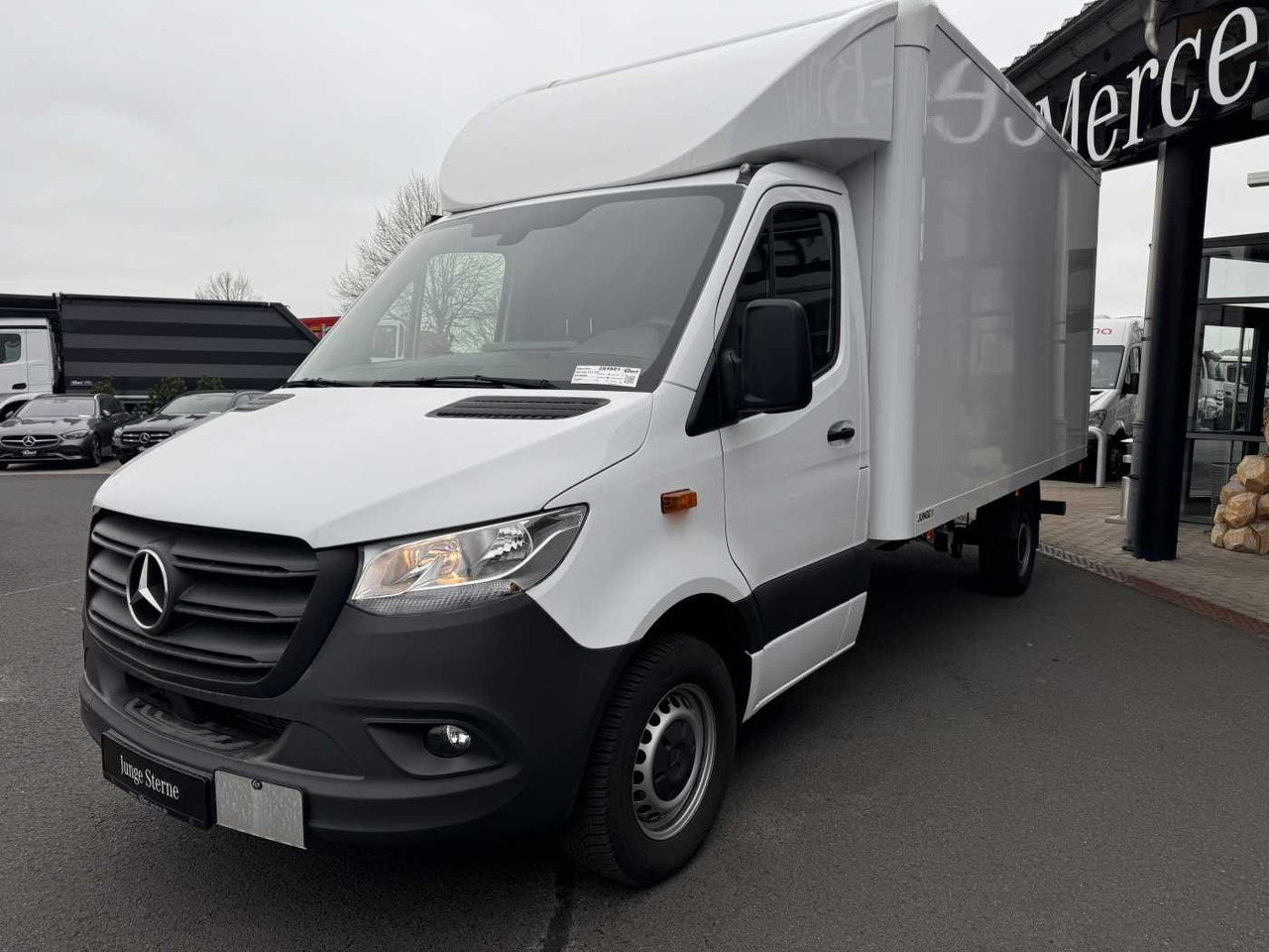 Mercedes-Benz Sprinter 317 CDI Koffer LBW Klima Kamera MBUX - شاحنة مغلقة الصندوق: صورة 3 Mercedes-Benz Sprinter 317 CDI Koffer LBW Klima Kamera MBUX - شاحنة مغلقة الصندوق: صورة 3
