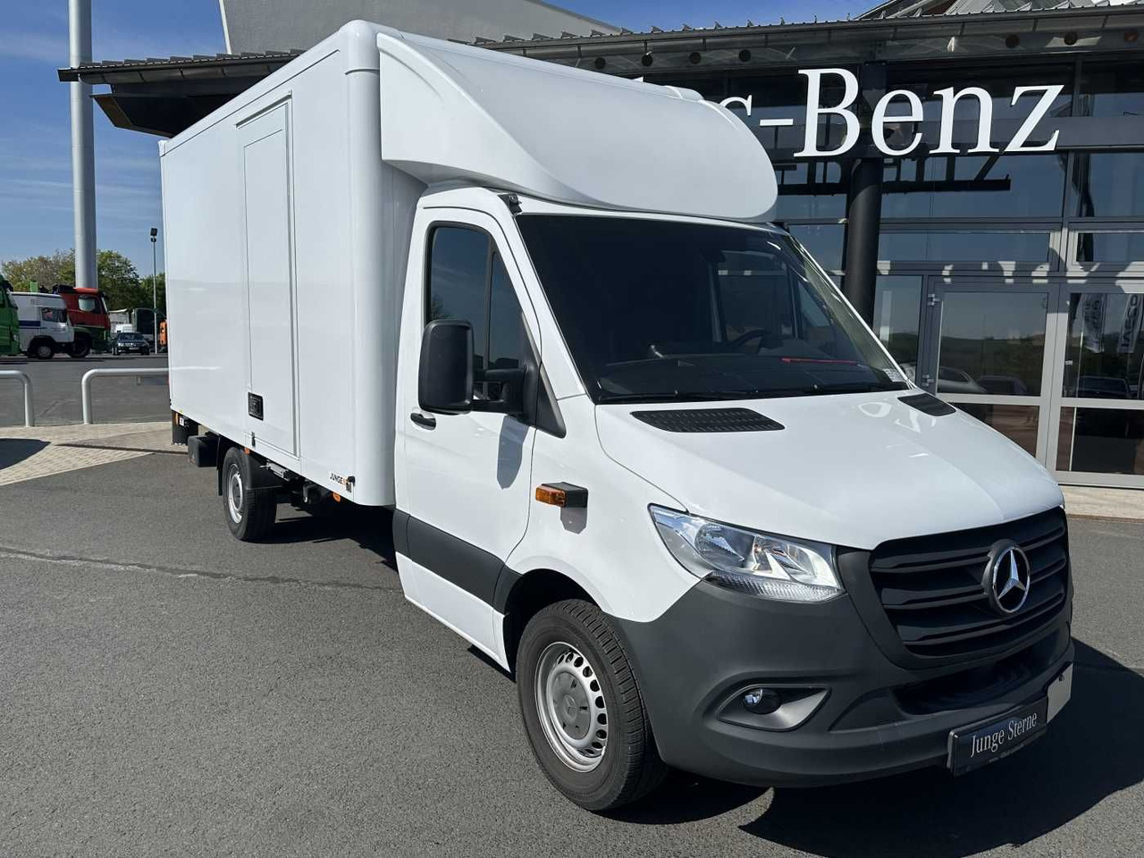 Mercedes-Benz Sprinter 317 CDI Koffer LBW Schwing Klima Kamera - شاحنة مغلقة الصندوق: صورة 1 Mercedes-Benz Sprinter 317 CDI Koffer LBW Schwing Klima Kamera - شاحنة مغلقة الصندوق: صورة 1