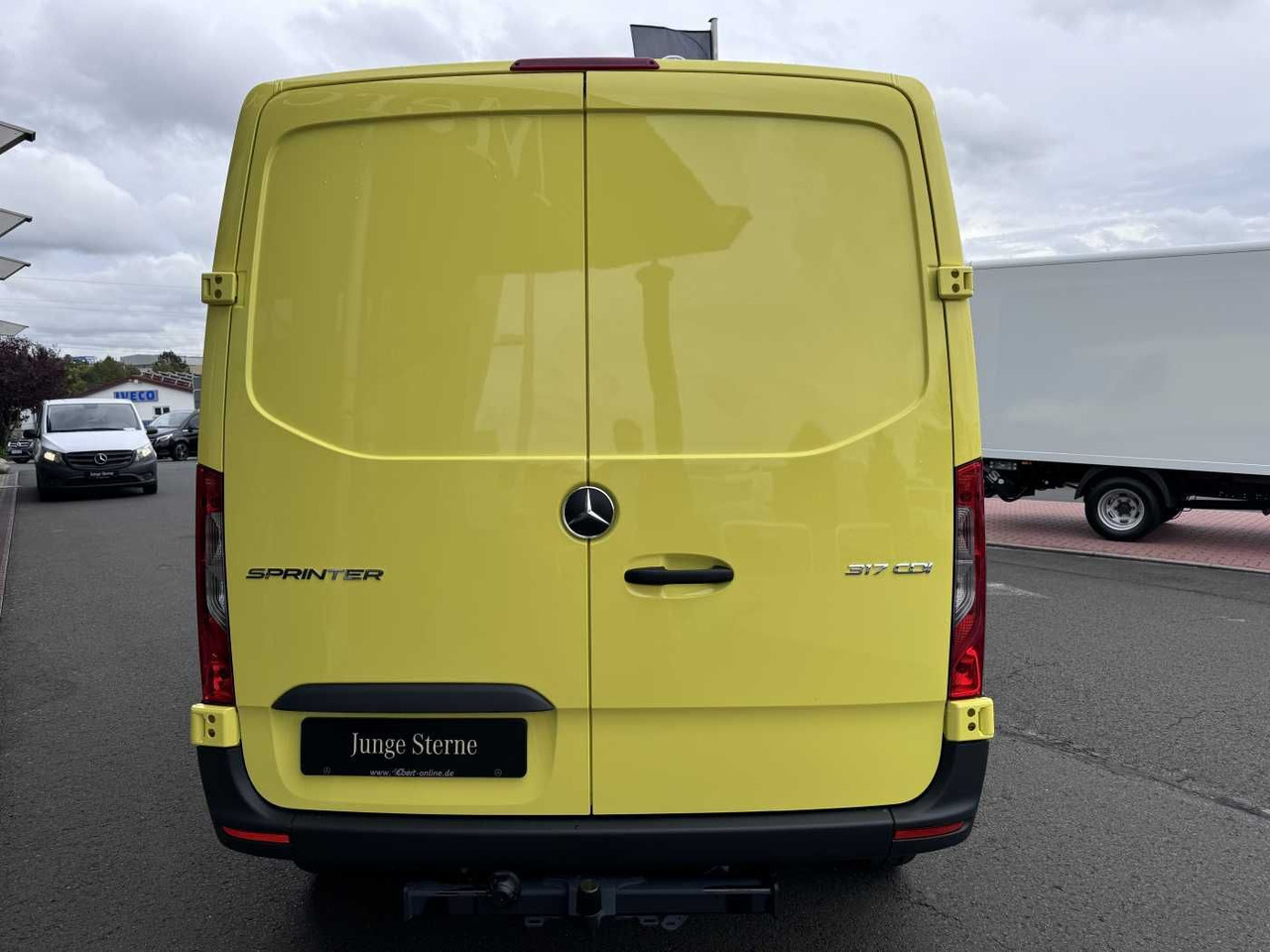 Mercedes-Benz Sprinter 317 CDI Streckenbegleitfahrzeug BF3/BF4 - فان المدمجة: صورة 5 Mercedes-Benz Sprinter 317 CDI Streckenbegleitfahrzeug BF3/BF4 - فان المدمجة: صورة 5