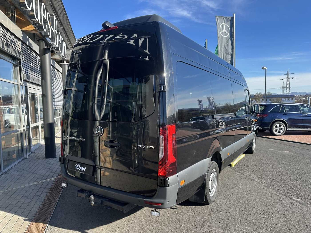 Mercedes-Benz Sprinter 317 CDI Tourer Dachklima AHK 360 MBUX - الشاحنات الصغيرة كابينة مزدوجة: صورة 4 Mercedes-Benz Sprinter 317 CDI Tourer Dachklima AHK 360 MBUX - الشاحنات الصغيرة كابينة مزدوجة: صورة 4