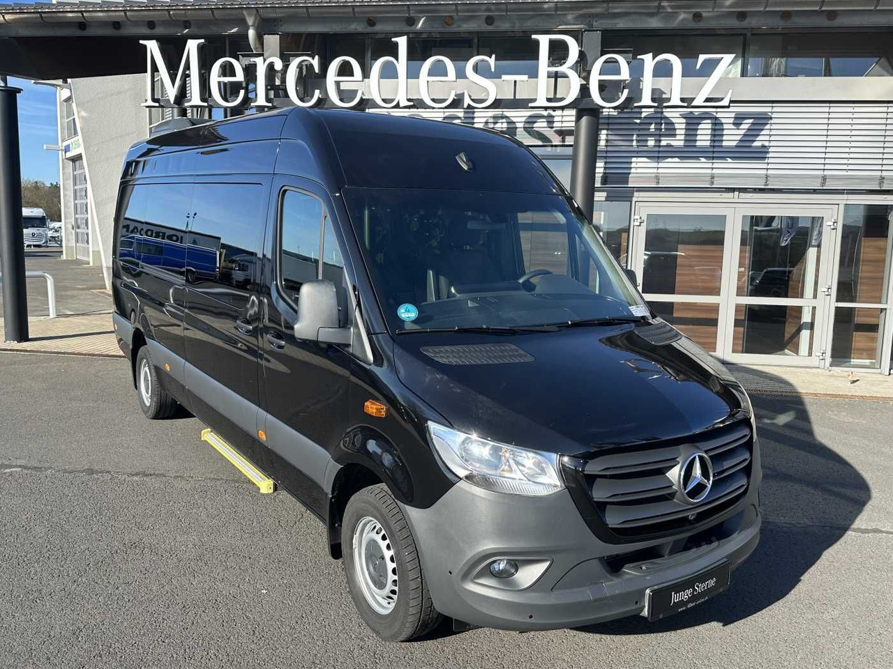 Mercedes-Benz Sprinter 317 CDI Tourer Dachklima AHK 360 MBUX - الشاحنات الصغيرة كابينة مزدوجة: صورة 1 Mercedes-Benz Sprinter 317 CDI Tourer Dachklima AHK 360 MBUX - الشاحنات الصغيرة كابينة مزدوجة: صورة 1