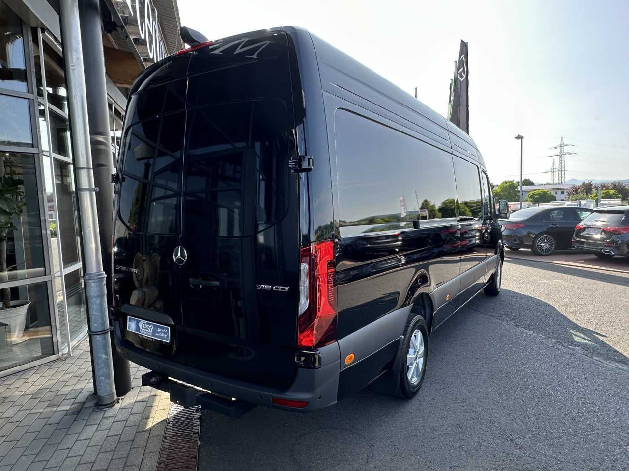 Mercedes-Benz Sprinter 319 CDI 4325 AHK DISTRONIC 360 Klima - فان: صورة 4 Mercedes-Benz Sprinter 319 CDI 4325 AHK DISTRONIC 360 Klima - فان: صورة 4