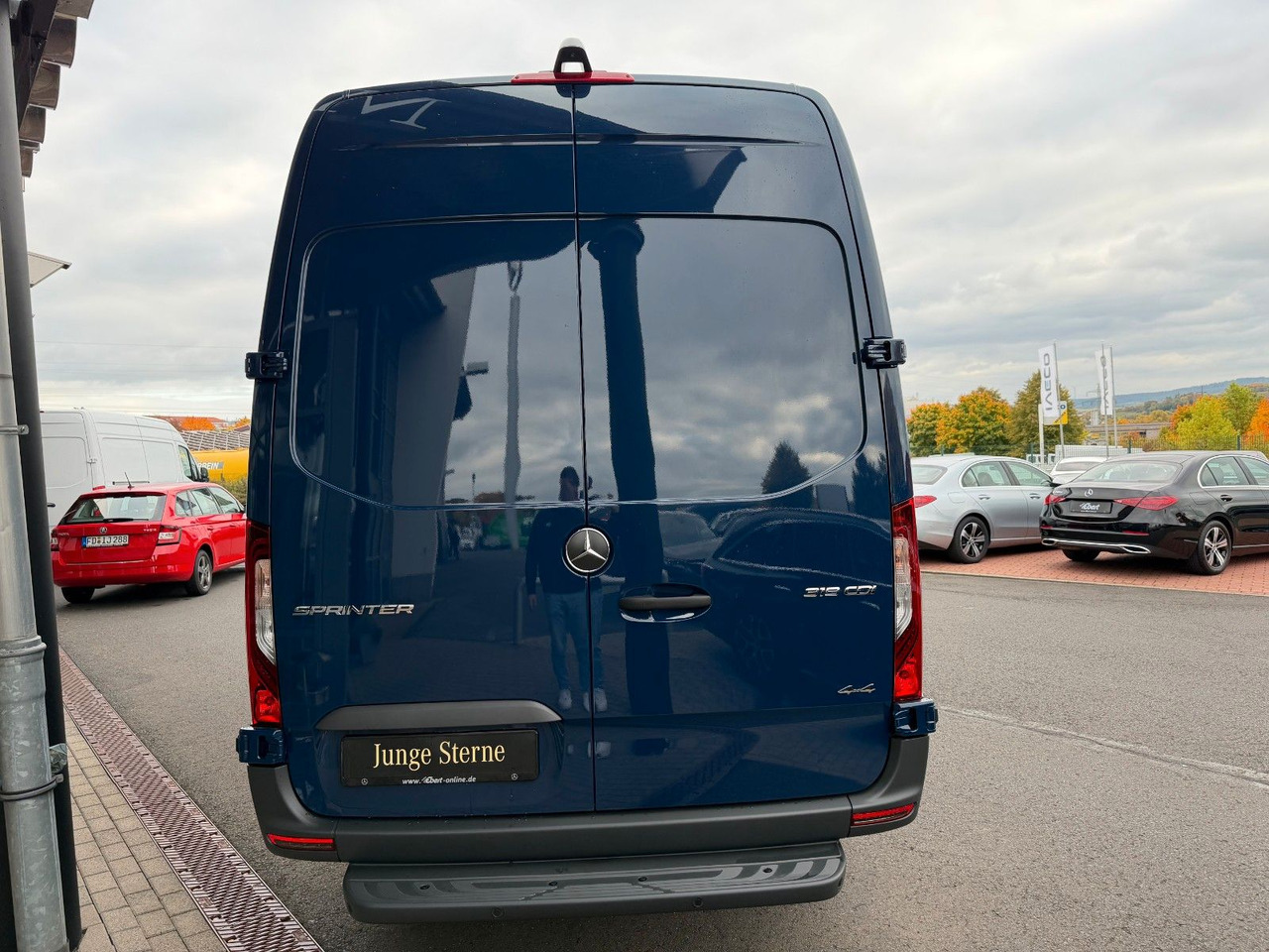 Mercedes-Benz Sprinter 319 CDI 4x4 4325 LED Navi - فان: صورة 5 Mercedes-Benz Sprinter 319 CDI 4x4 4325 LED Navi - فان: صورة 5
