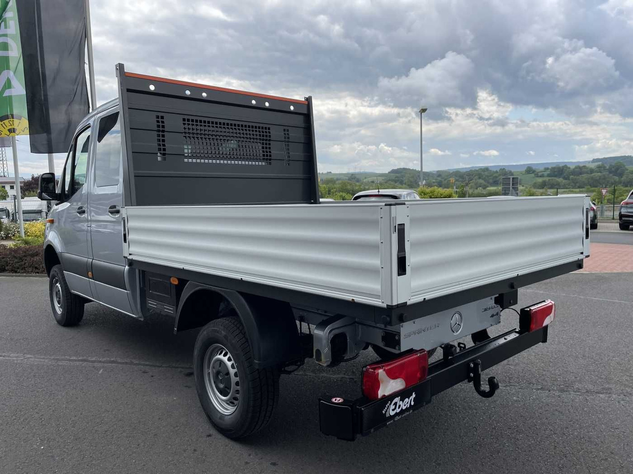 Mercedes-Benz Sprinter 319 CDI 4x4 DoKa Klima Stdheiz AHK LED - شاحنة ستارة جانبية: صورة 4 Mercedes-Benz Sprinter 319 CDI 4x4 DoKa Klima Stdheiz AHK LED - شاحنة ستارة جانبية: صورة 4