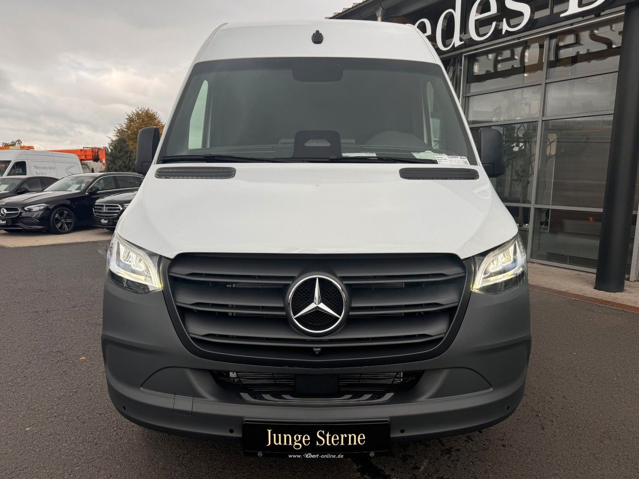Mercedes-Benz Sprinter 319 CDI Extralang DISTRONIC Kamera LED - فان: صورة 2 Mercedes-Benz Sprinter 319 CDI Extralang DISTRONIC Kamera LED - فان: صورة 2