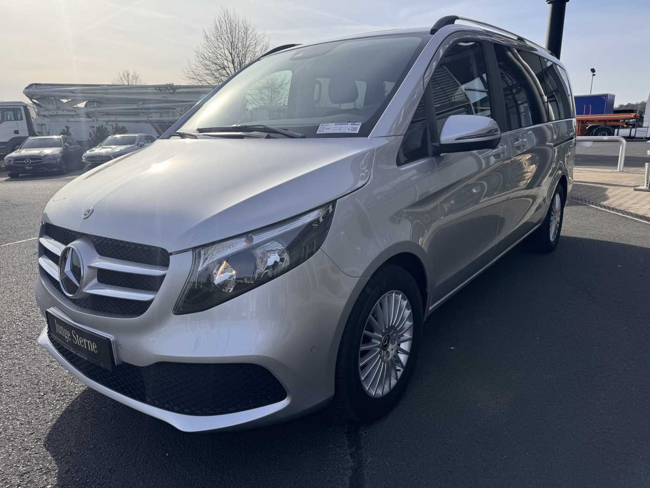 Mercedes-Benz V 220 d EDITION DISTRONIC MBUX Kamera 6Sitze - سيارة: صورة 3 Mercedes-Benz V 220 d EDITION DISTRONIC MBUX Kamera 6Sitze - سيارة: صورة 3