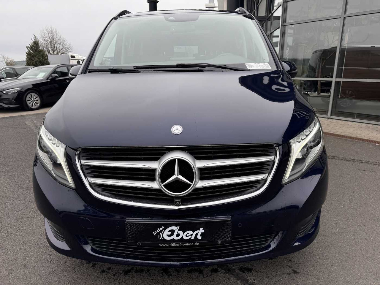 Mercedes-Benz V 250 d AVA ED 4MATIC Panorama Tisch 360 Sound - ميكروباص: صورة 2 Mercedes-Benz V 250 d AVA ED 4MATIC Panorama Tisch 360 Sound - ميكروباص: صورة 2