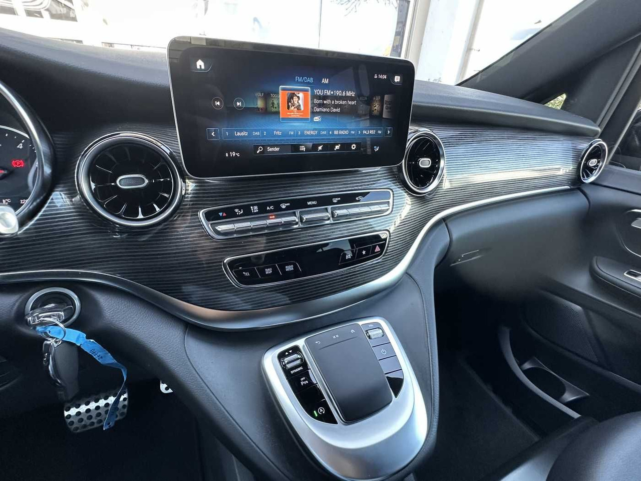 Mercedes-Benz V 250 d EDITION Leder Kamera ILS 7Sitze Mercedes-Benz V 250 d EDITION Leder Kamera ILS 7Sitze: صورة 14