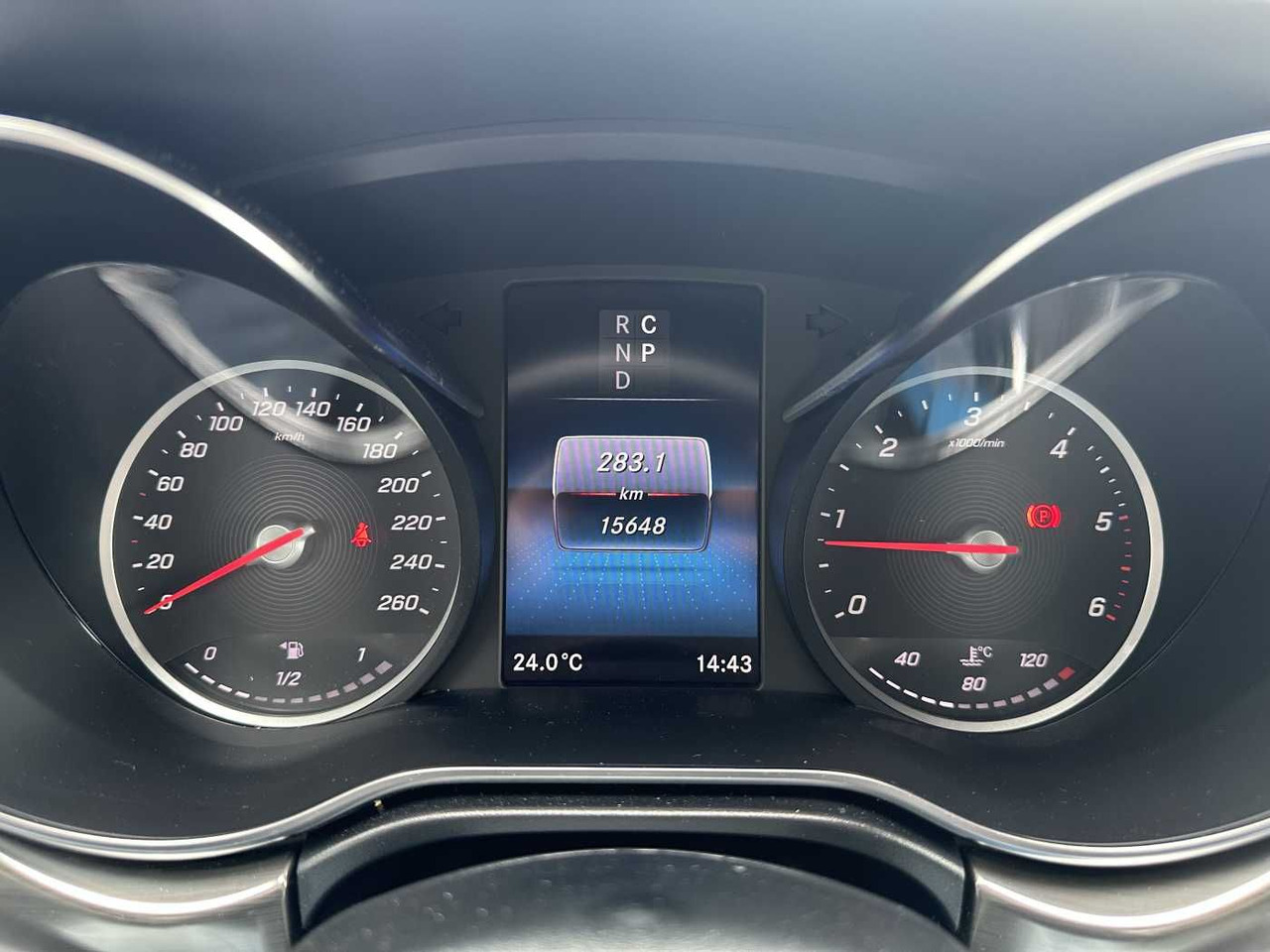 ميكروباص Mercedes-Benz V 300 d 4MATIC EXCLUSIVE AMG Panorama DISTRONIC: صورة 13