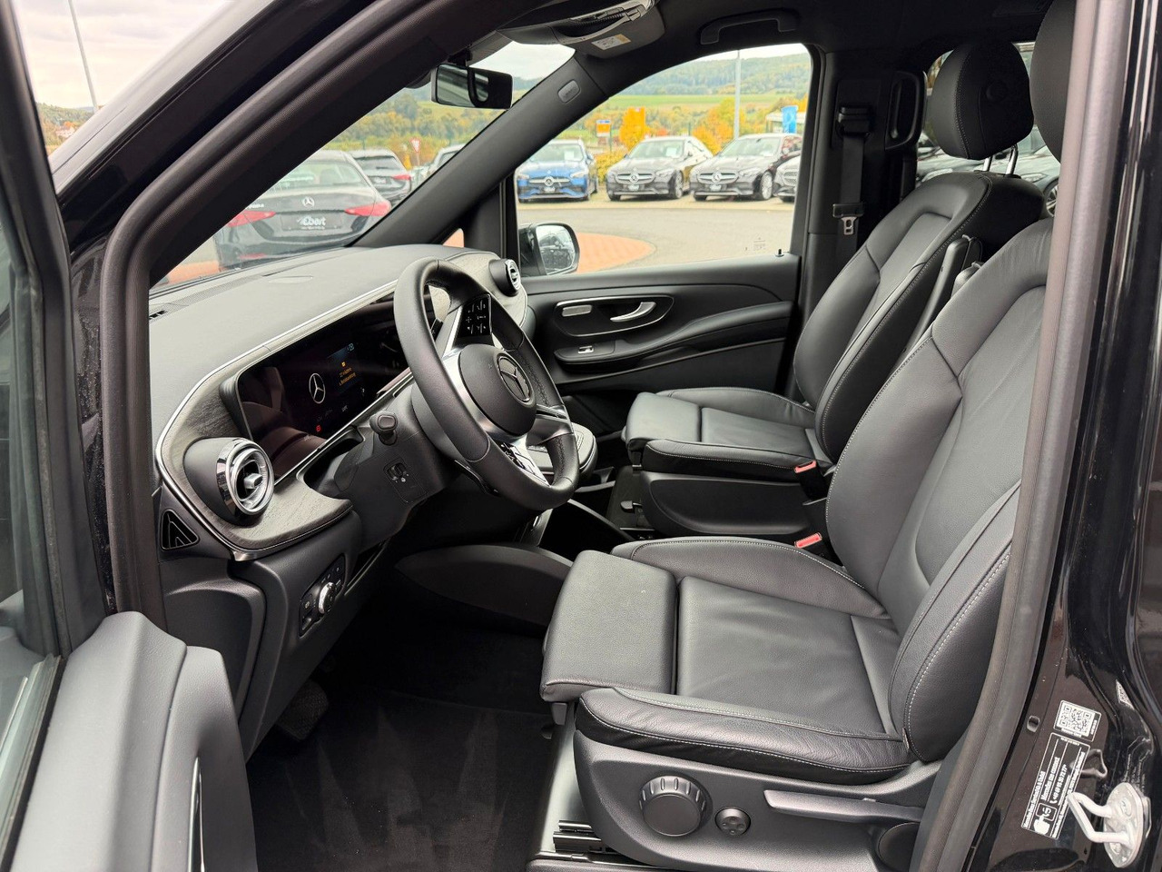 Mercedes-Benz V 300 d AVANTGARDE Extralang 360Kamera Standh Mercedes-Benz V 300 d AVANTGARDE Extralang 360Kamera Standh: صورة 11