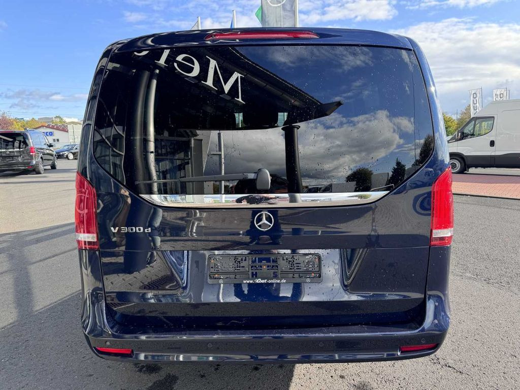 Mercedes-Benz V 300 d EDITION 7Sitze MBUX LED Kamera - سيارة: صورة 5 Mercedes-Benz V 300 d EDITION 7Sitze MBUX LED Kamera - سيارة: صورة 5