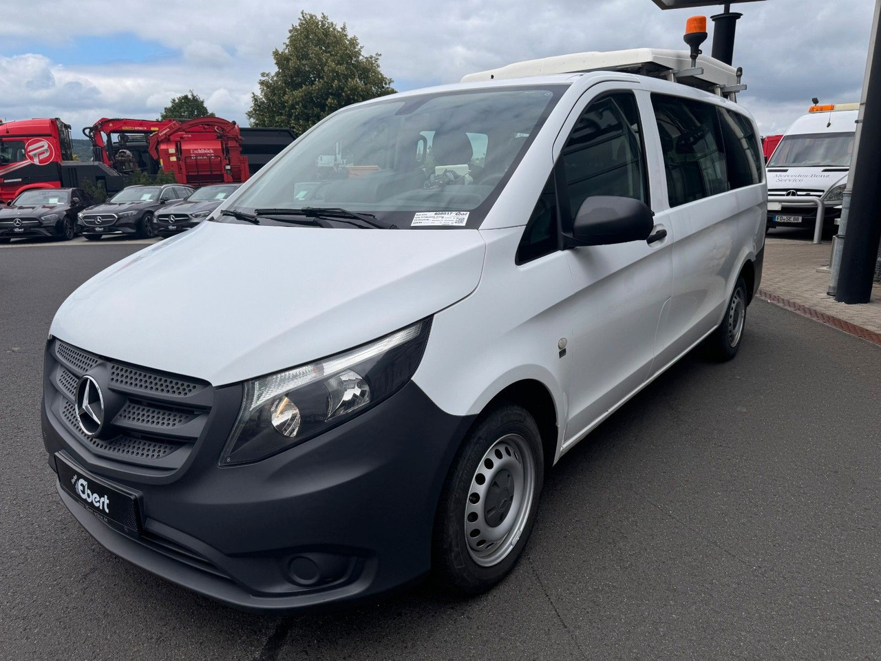 ميكروباص Mercedes-Benz Vito 111 CDI Tourer Begleitfahrzeug BF3+ / WVZ: صورة 9