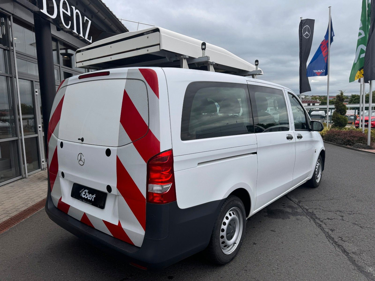 ميكروباص Mercedes-Benz Vito 111 CDI Tourer Begleitfahrzeug BF3+ / WVZ: صورة 10