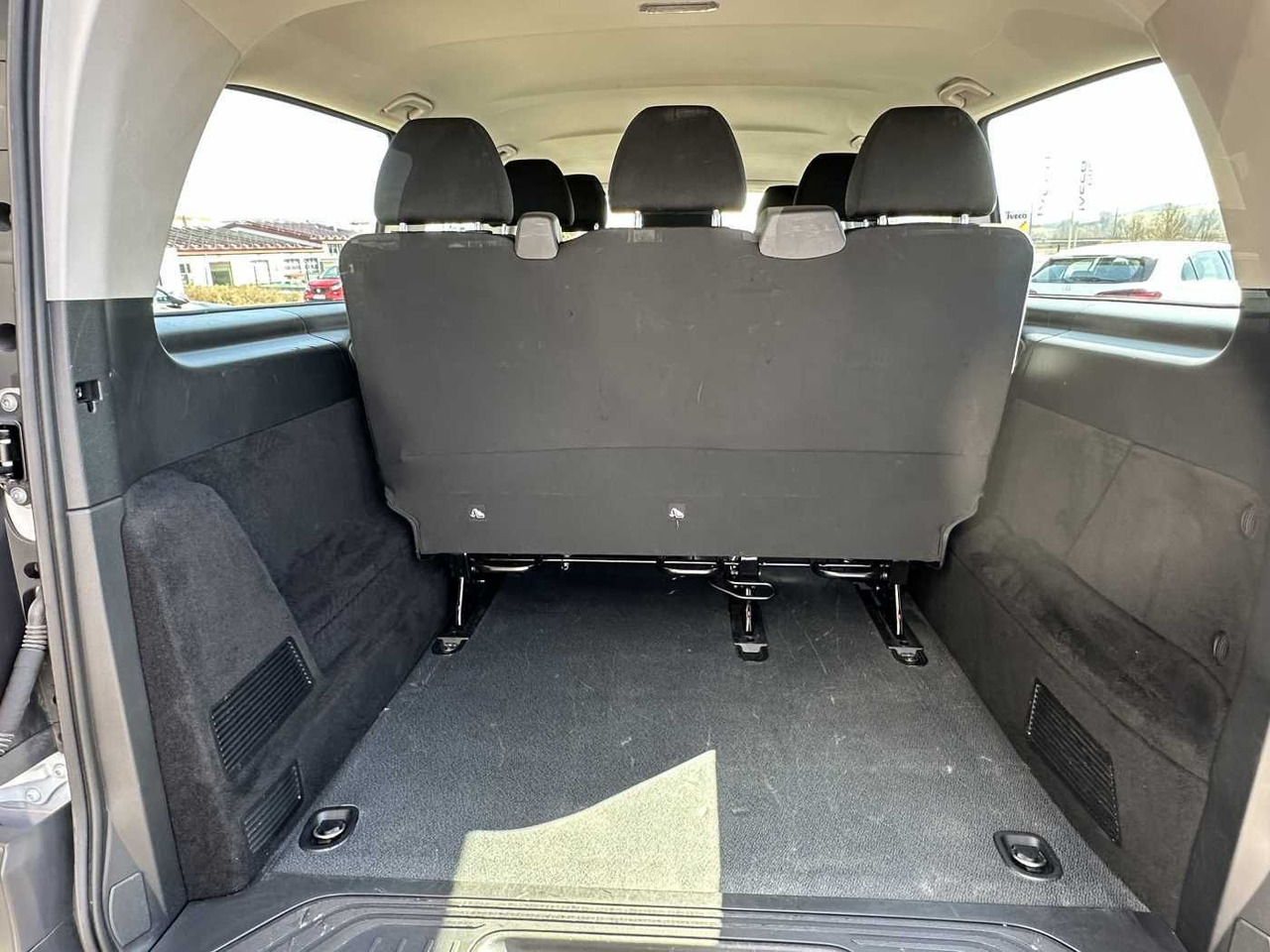 Mercedes-Benz Vito 114 CDI Tourer 8Sitze Klima Audio40 Kamera Mercedes-Benz Vito 114 CDI Tourer 8Sitze Klima Audio40 Kamera: صورة 6