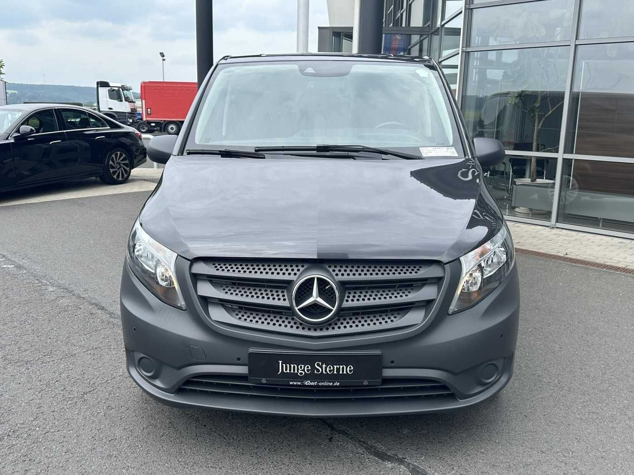 Mercedes-Benz Vito 116 CDI Tourer 3430 9G 2xKlima Kamera - سيارة: صورة 2 Mercedes-Benz Vito 116 CDI Tourer 3430 9G 2xKlima Kamera - سيارة: صورة 2