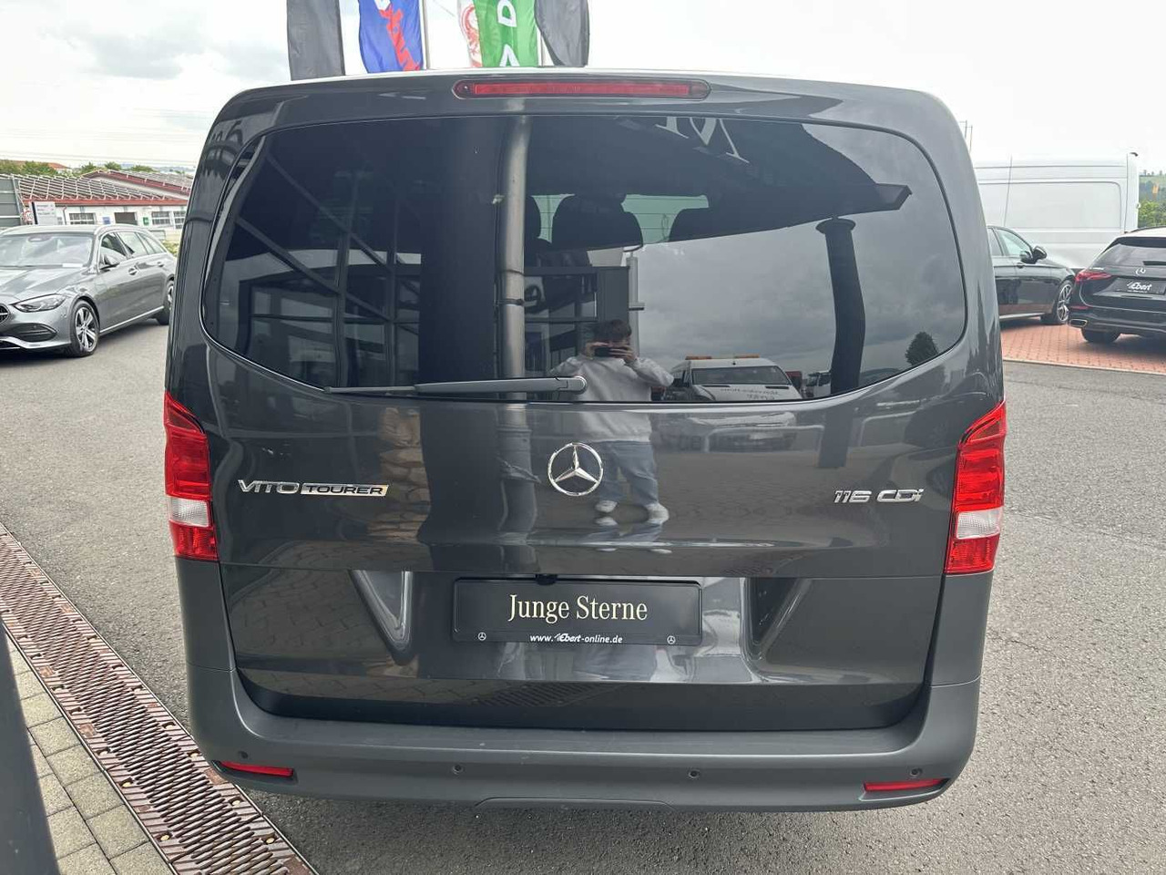 Mercedes-Benz Vito 116 CDI Tourer 3430 9G 2xKlima Kamera - سيارة: صورة 5 Mercedes-Benz Vito 116 CDI Tourer 3430 9G 2xKlima Kamera - سيارة: صورة 5