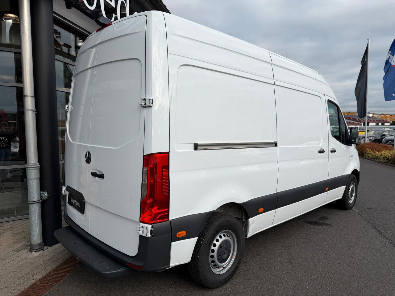 Mercedes-Benz eSprinter 312 Klima SHZ Kamera - فان, فان كهربائية: صورة 4 Mercedes-Benz eSprinter 312 Klima SHZ Kamera - فان, فان كهربائية: صورة 4