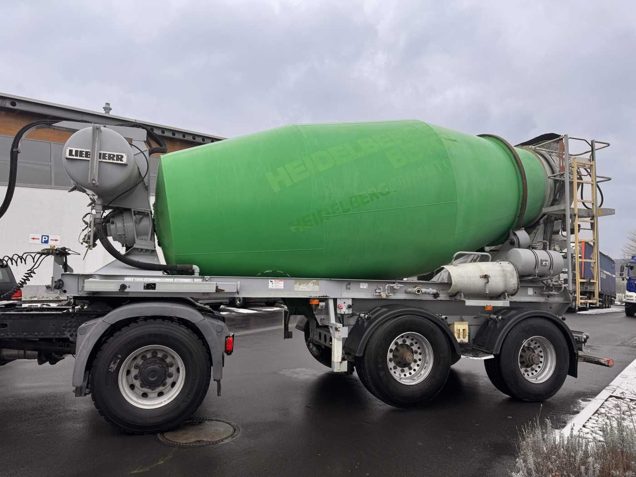 Müller-Mitteltal SF32BM/BT Liebherr HTM1004 10m³ BPW Liftachse - نصف مقطورة خلاطة خرسانة: صورة 5 Müller-Mitteltal SF32BM/BT Liebherr HTM1004 10m³ BPW Liftachse - نصف مقطورة خلاطة خرسانة: صورة 5