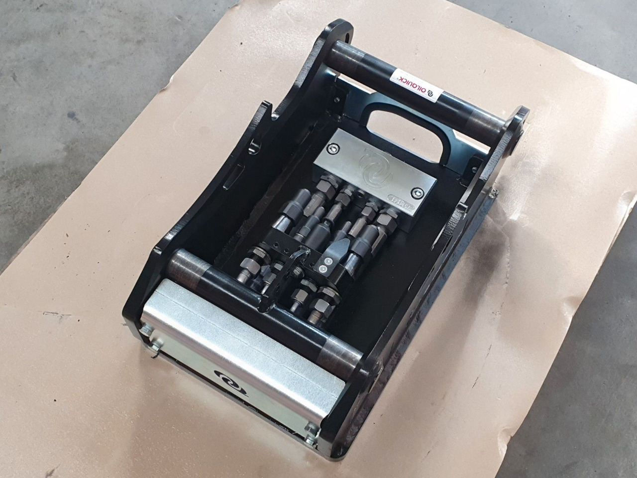 OilQuick OQ45-5 Adapterplatte für Westtech &mehr - قارنة توصيل هيدروليكي: صورة 4 OilQuick OQ45-5 Adapterplatte für Westtech &mehr - قارنة توصيل هيدروليكي: صورة 4