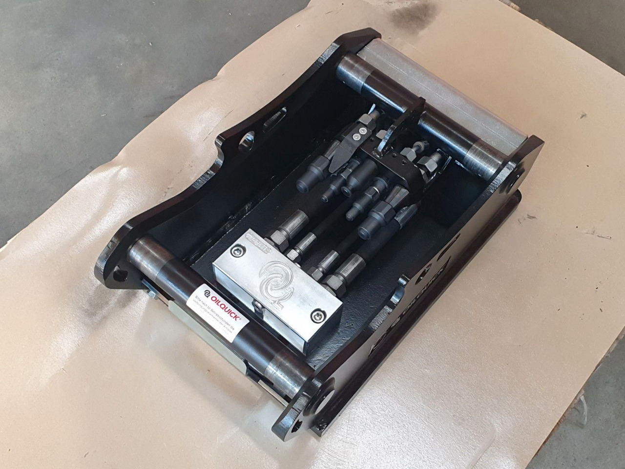 قارنة توصيل هيدروليكي OilQuick OQ45-5 Adapterplatte für Westtech &mehr: صورة 8