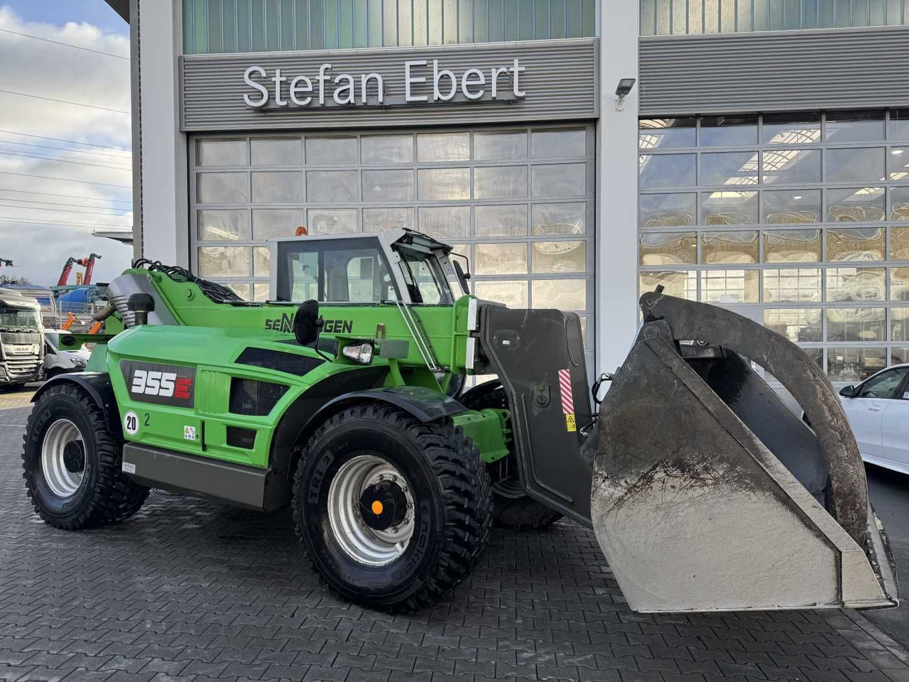 Sennebogen 355 E / Greifschaufel / nur 2.260h! - اللودر بعجل: صورة 1 Sennebogen 355 E / Greifschaufel / nur 2.260h! - اللودر بعجل: صورة 1