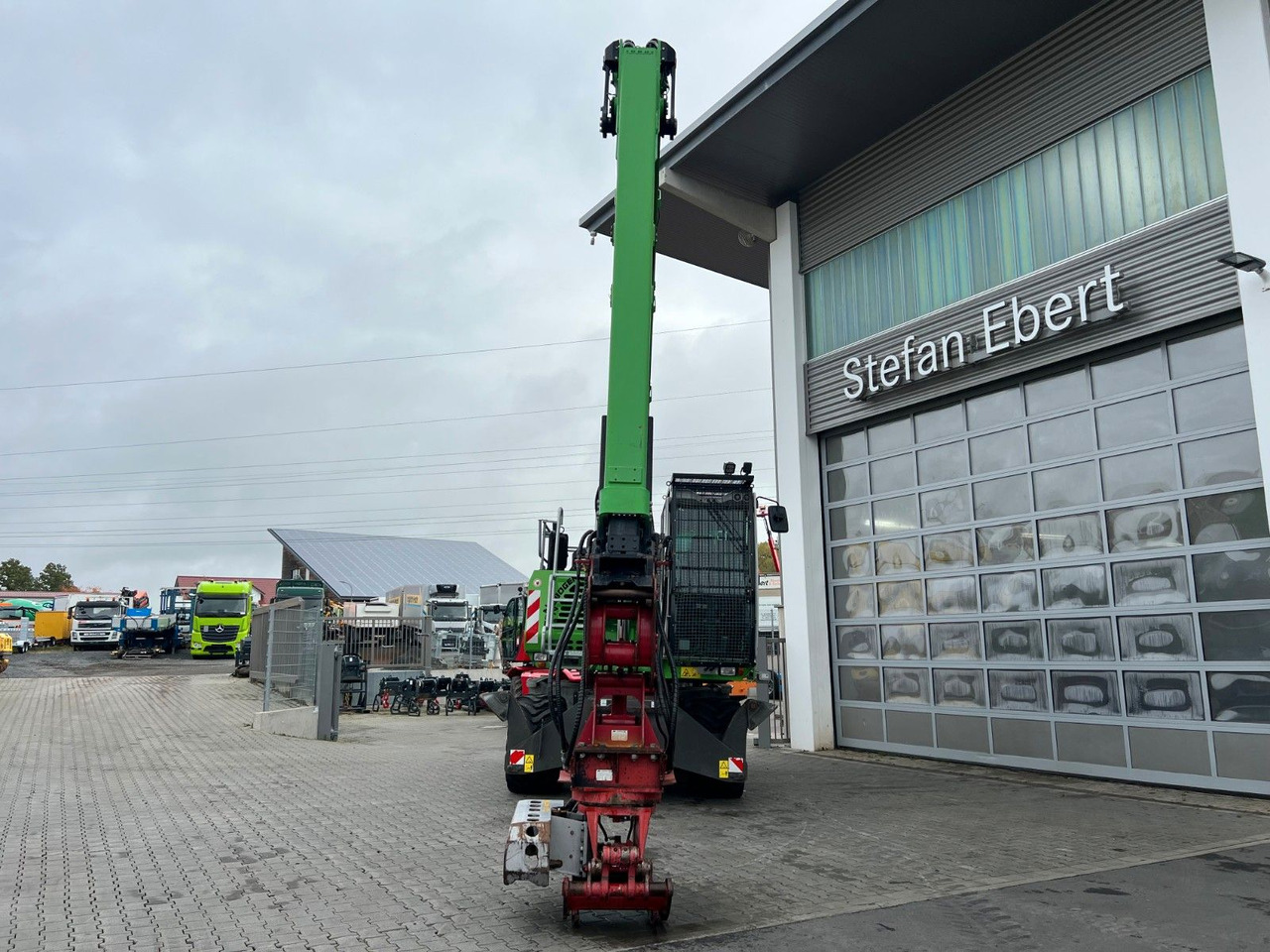 Sennebogen 718 / inkl. Vosch Fällzange / nur 1.965h! - حفارة دولاب: صورة 4 Sennebogen 718 / inkl. Vosch Fällzange / nur 1.965h! - حفارة دولاب: صورة 4