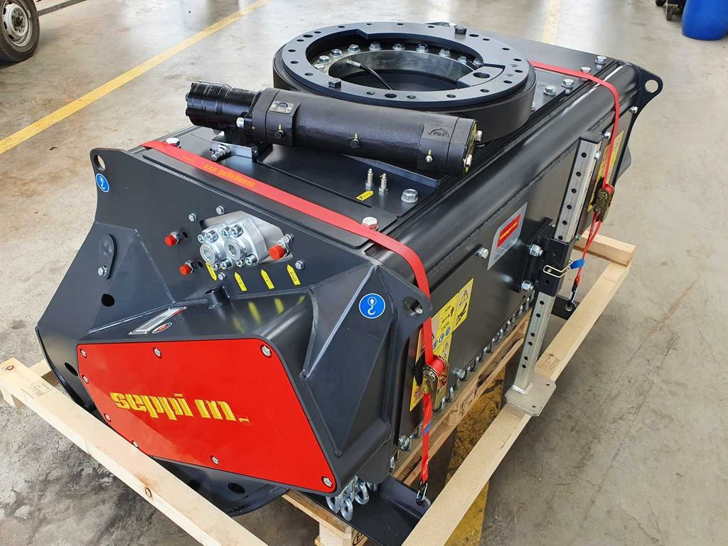 Seppi M. BMS 125 / 13-30t Forstmulcher Drehmotor - ماكينات قطع الحشائش الغابات: صورة 5 Seppi M. BMS 125 / 13-30t Forstmulcher Drehmotor - ماكينات قطع الحشائش الغابات: صورة 5