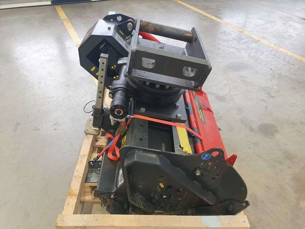 Seppi M. MINI-BMS 105 Mulcher / DEMO / Drehmotor - ماكينات قطع الحشائش الغابات: صورة 5 Seppi M. MINI-BMS 105 Mulcher / DEMO / Drehmotor - ماكينات قطع الحشائش الغابات: صورة 5