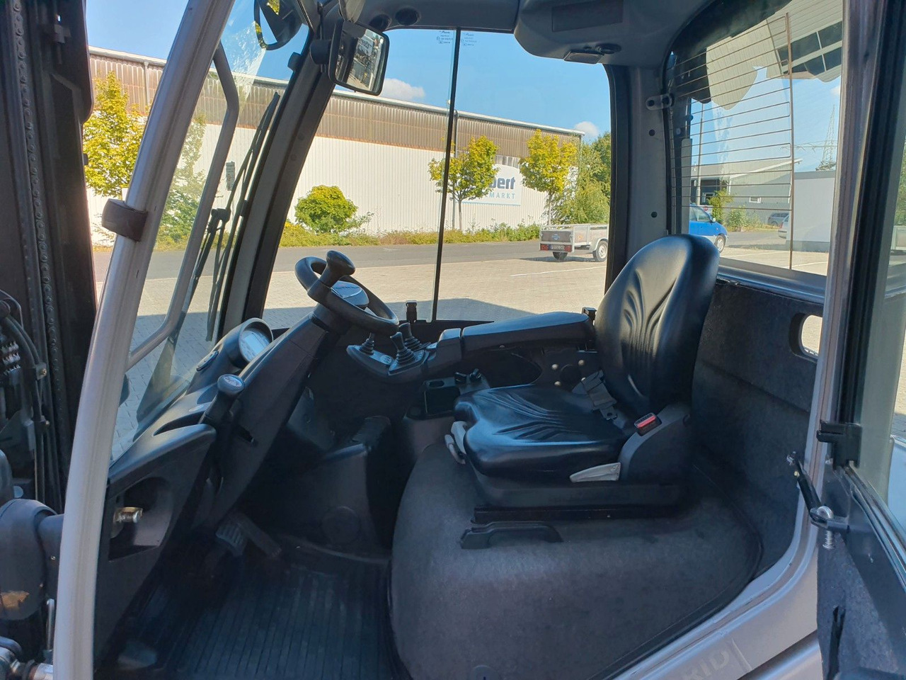 رافعة شوكية ديزل Still RX70-35 / Triplex: 4.80m / nur 2.004h! / Klima: صورة 15 رافعة شوكية ديزل Still RX70-35 / Triplex: 4.80m / nur 2.004h! / Klima: صورة 15