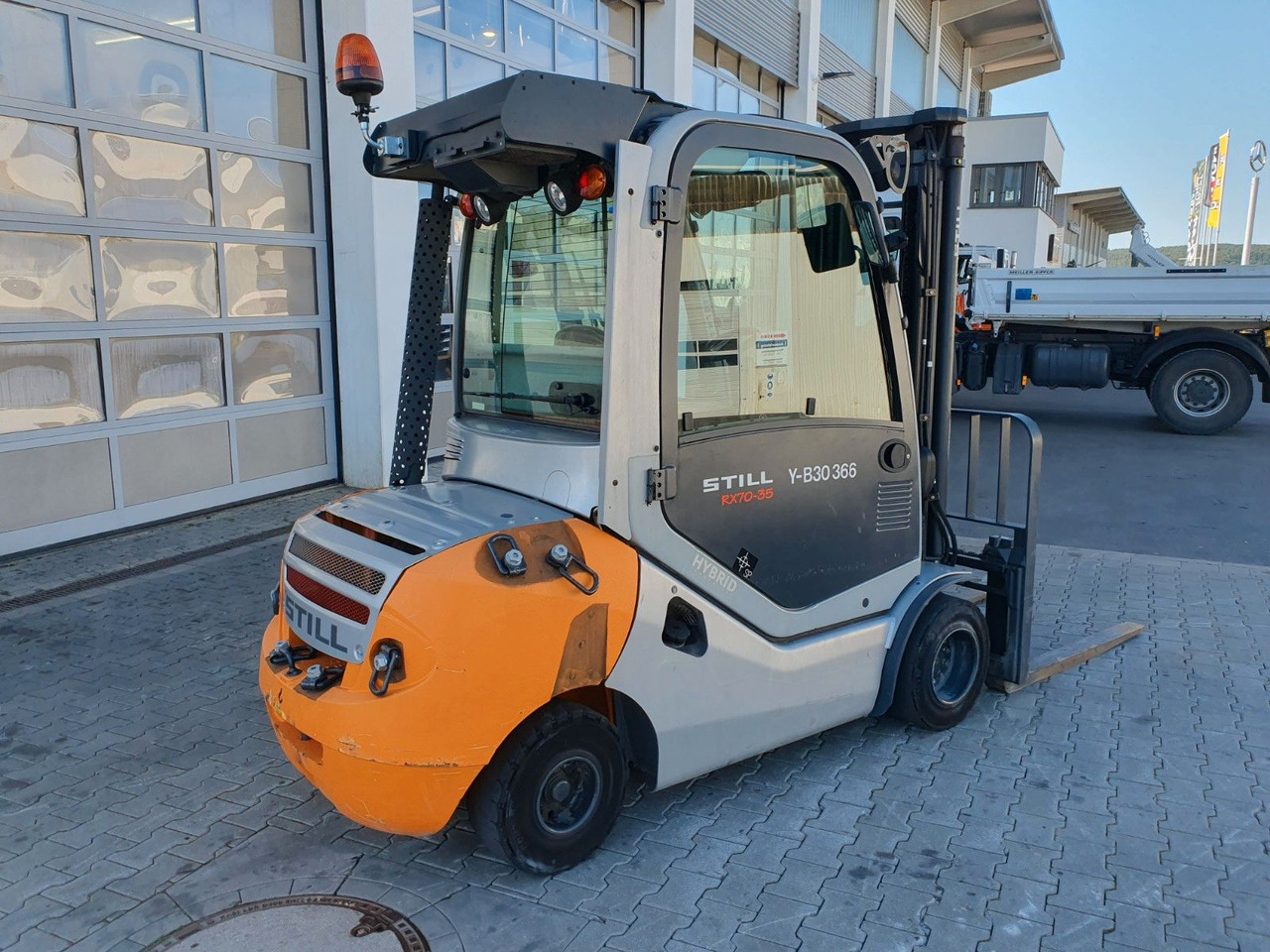 Still RX70-35 / Triplex: 4.80m / nur 2.876h! / Klima - رافعة شوكية ديزل: صورة 4 Still RX70-35 / Triplex: 4.80m / nur 2.876h! / Klima - رافعة شوكية ديزل: صورة 4