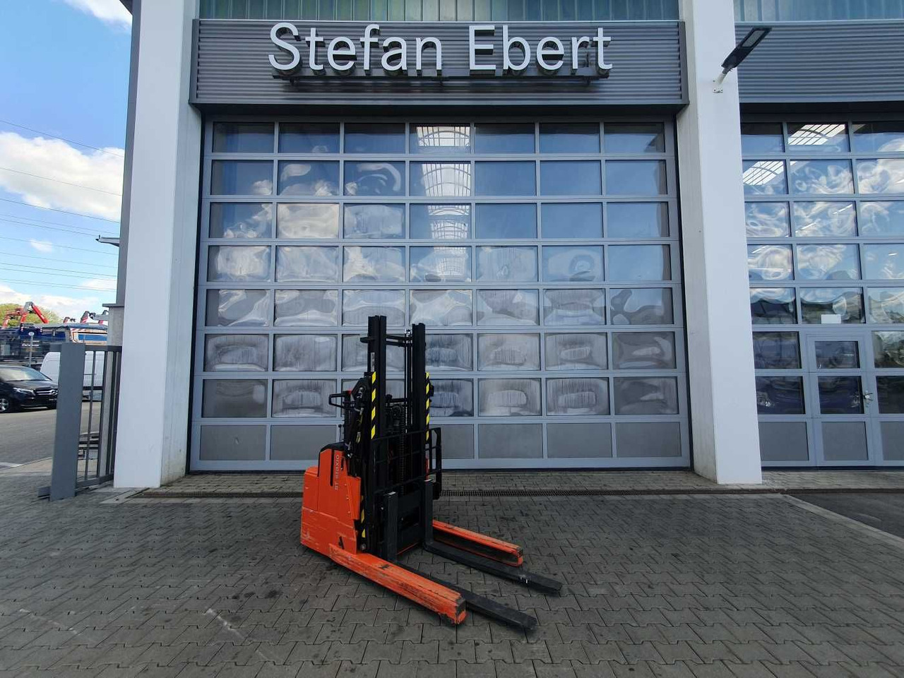 Toyota RWE 120 / Schubmaststapler / Duplex:2.9m / 257h! - آليات: صورة 1 Toyota RWE 120 / Schubmaststapler / Duplex:2.9m / 257h! - آليات: صورة 1