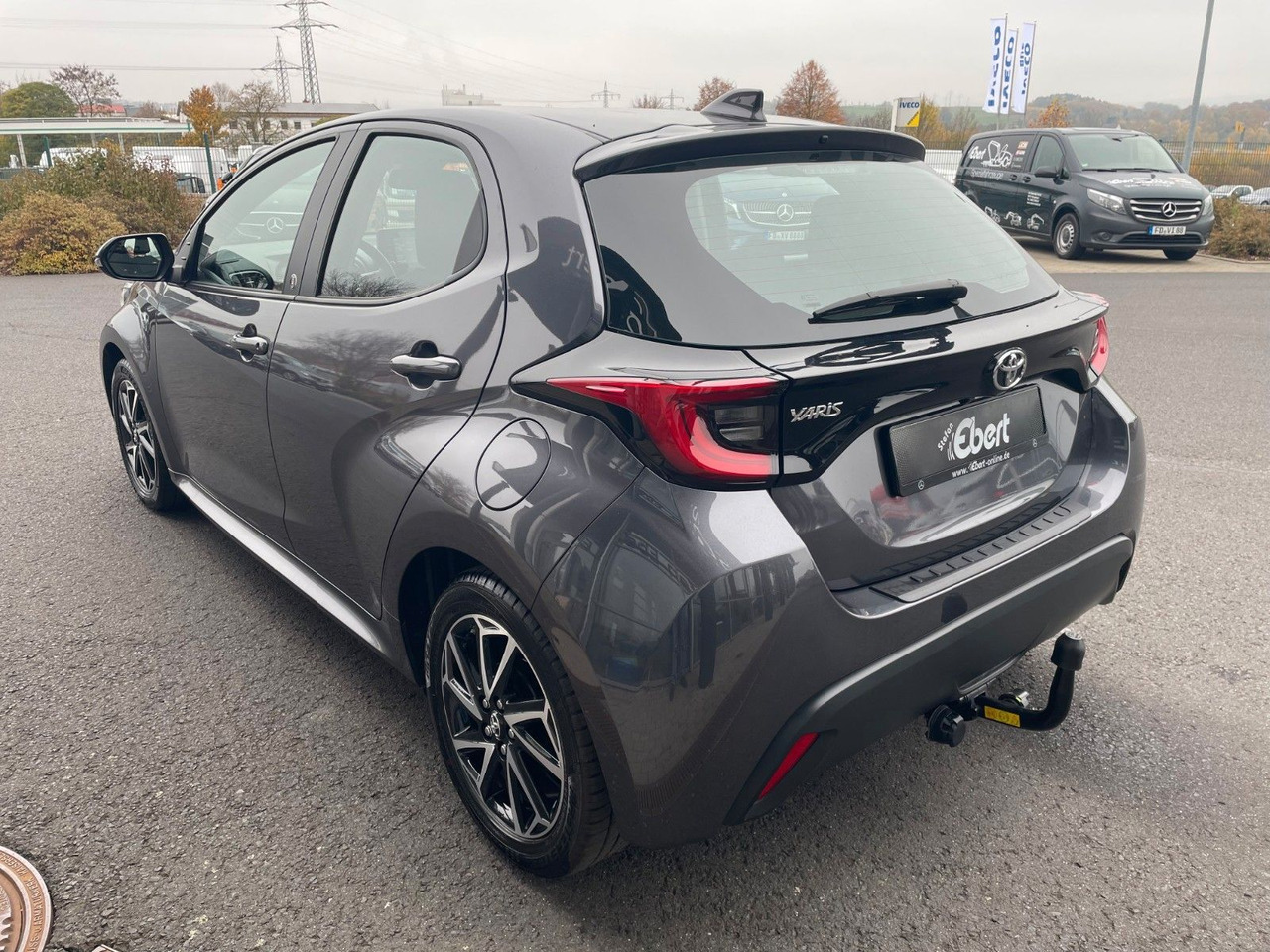 Toyota Yaris 1.5 VVT-iE Aut. Team D AHK+R-Kamera+SHZ - سيارة: صورة 4 Toyota Yaris 1.5 VVT-iE Aut. Team D AHK+R-Kamera+SHZ - سيارة: صورة 4