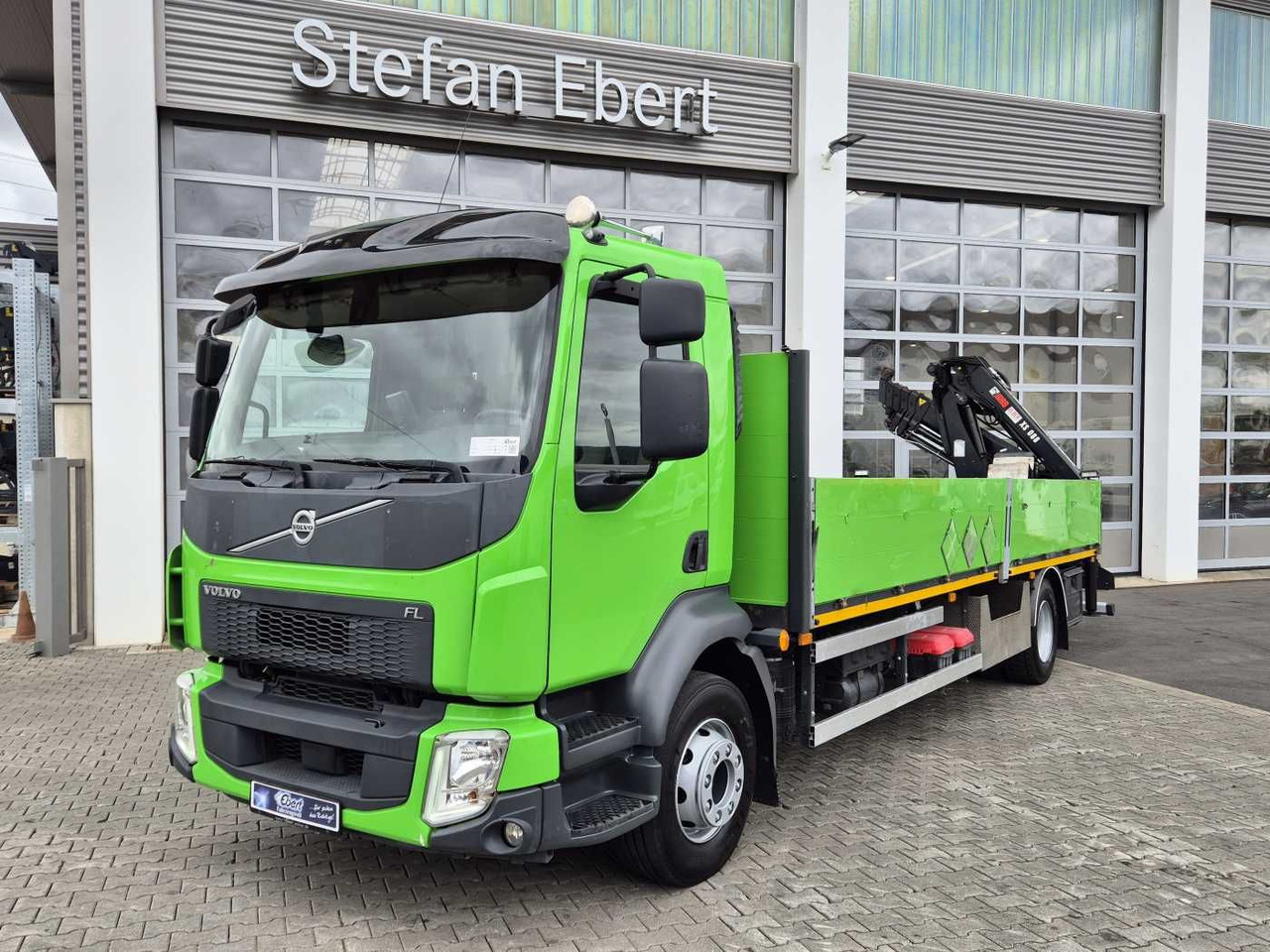 Volvo FL 42 R Kran Hiab XS 088 Funk bis 14 m! Kamera - شاحنات مسطحة, شاحنة كرين: صورة 2 Volvo FL 42 R Kran Hiab XS 088 Funk bis 14 m! Kamera - شاحنات مسطحة, شاحنة كرين: صورة 2