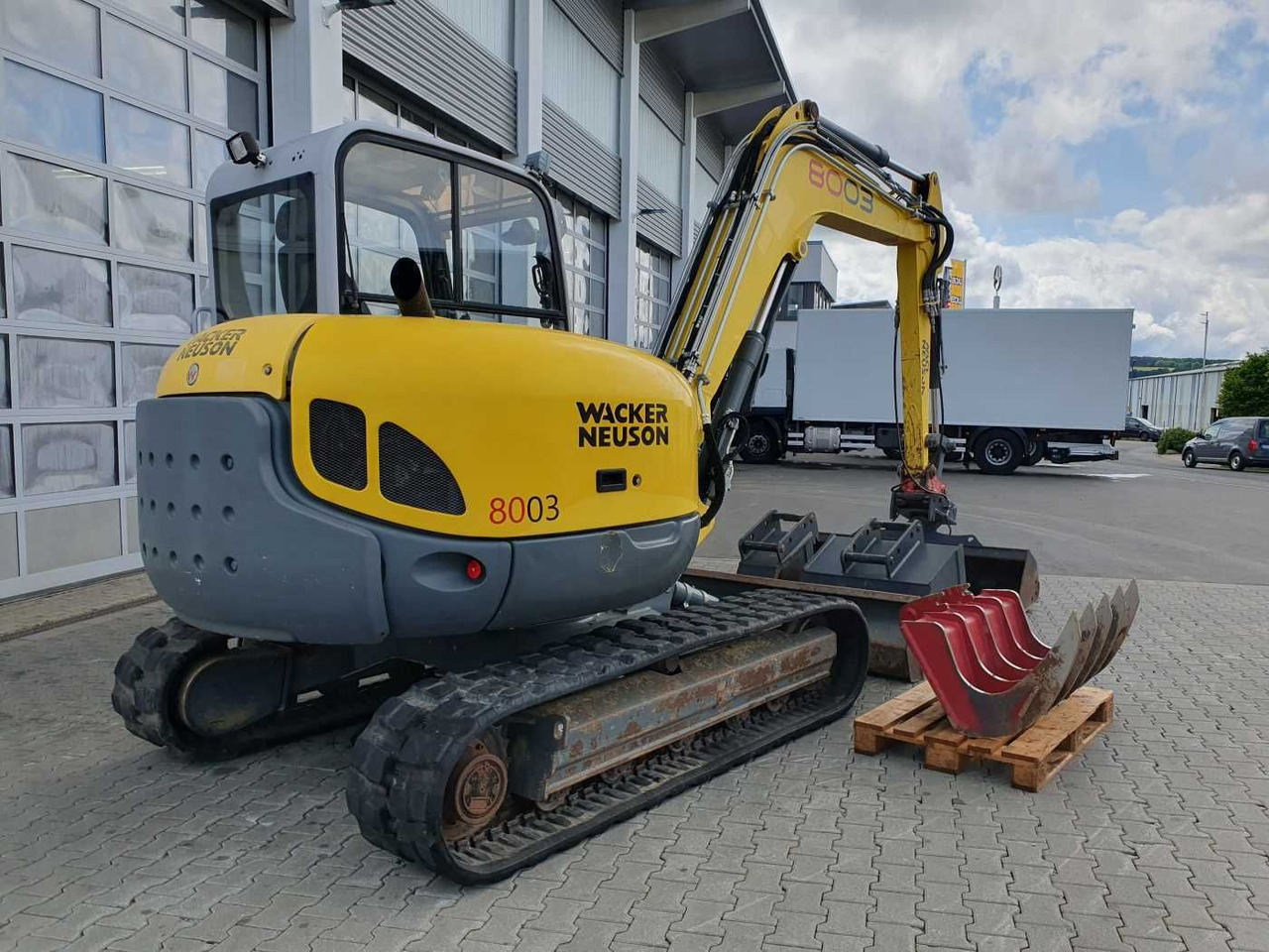 Wacker 8003 / MS08 / nur 4.035h / 2014 / Löffelpaket - حفار زحاف: صورة 4 Wacker 8003 / MS08 / nur 4.035h / 2014 / Löffelpaket - حفار زحاف: صورة 4