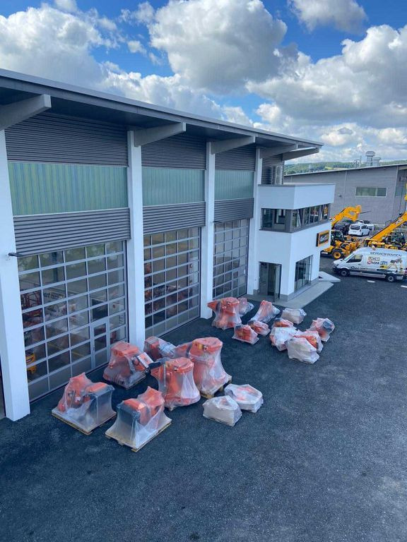 Westtech Woodcracker CS510 Crane / Greifersäge Westtech Woodcracker CS510 Crane / Greifersäge - ملحق - معدات الغابات: صورة 2 Westtech Woodcracker CS510 Crane / Greifersäge Westtech Woodcracker CS510 Crane / Greifersäge - ملحق - معدات الغابات: صورة 2