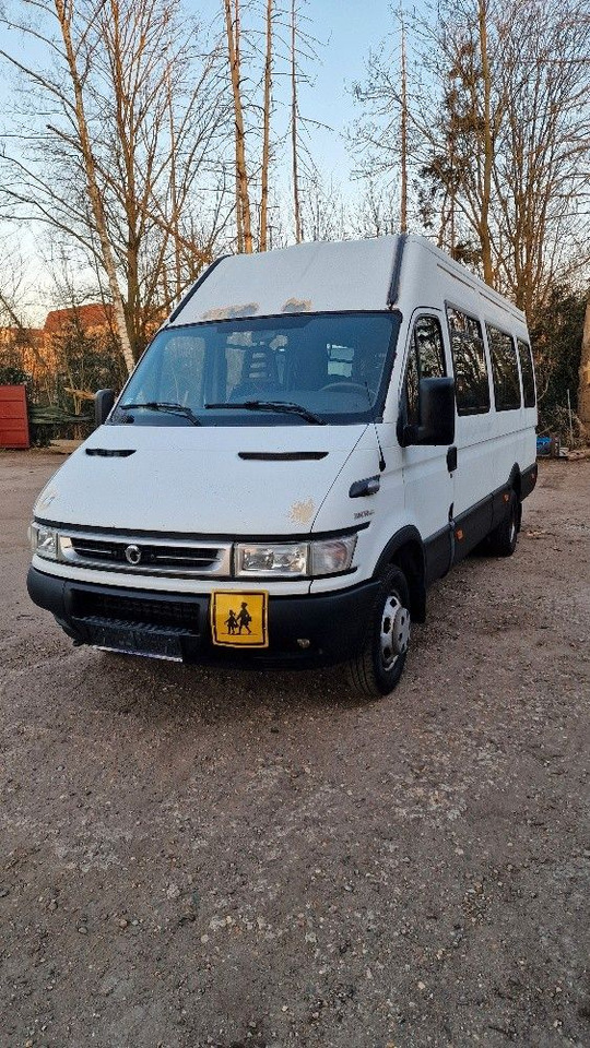 Iveco Daily 3.0 lit. Motor - حافلة صغيرة, ميكروباص: صورة 3 Iveco Daily 3.0 lit. Motor - حافلة صغيرة, ميكروباص: صورة 3