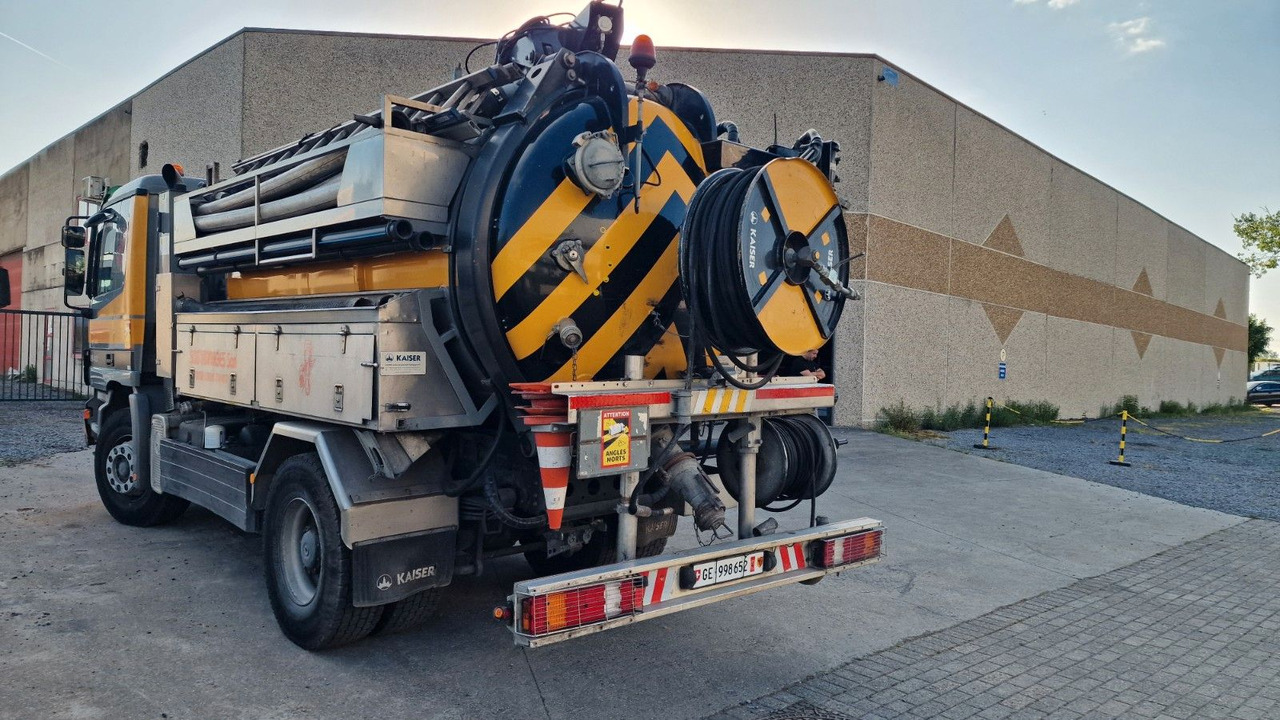 Mercedes-Benz Actros 18-40 - شاحنة الشفط: صورة 3 Mercedes-Benz Actros 18-40 - شاحنة الشفط: صورة 3