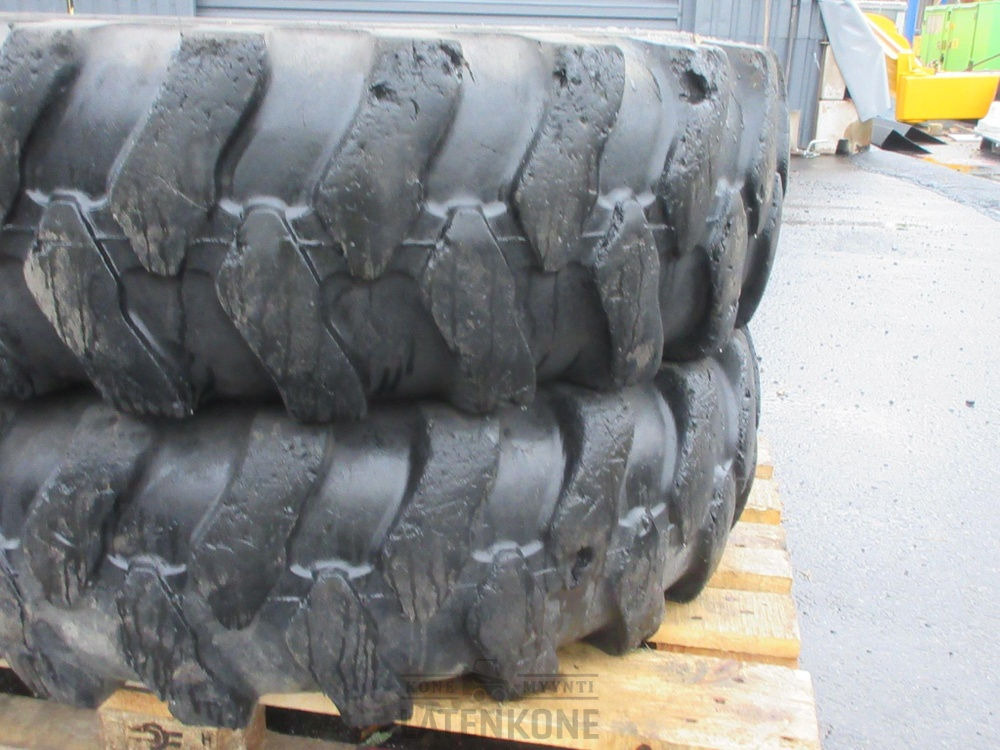 Euro Grip 335/80 R20 rengas 2kpl - إطارات - آلات البناء: صورة 4 Euro Grip 335/80 R20 rengas 2kpl - إطارات - آلات البناء: صورة 4