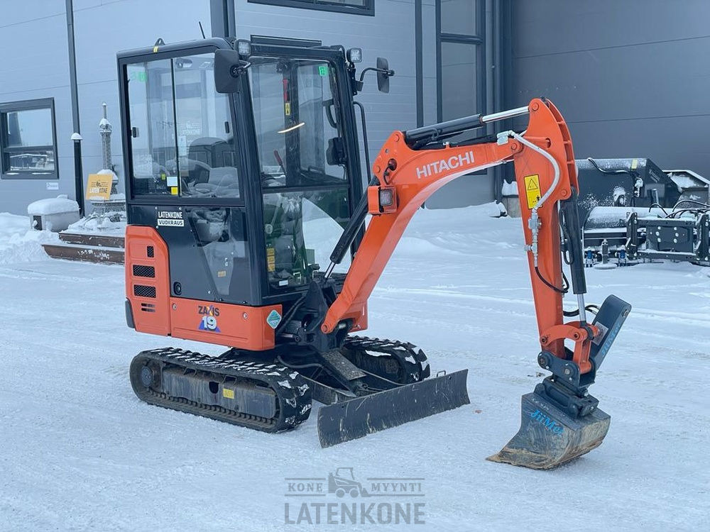 Hitachi ZX 19-6 kaivinkone - حفار زحاف: صورة 2 Hitachi ZX 19-6 kaivinkone - حفار زحاف: صورة 2