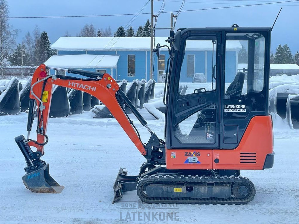 Hitachi ZX 19-6 kaivinkone - حفار زحاف: صورة 5 Hitachi ZX 19-6 kaivinkone - حفار زحاف: صورة 5