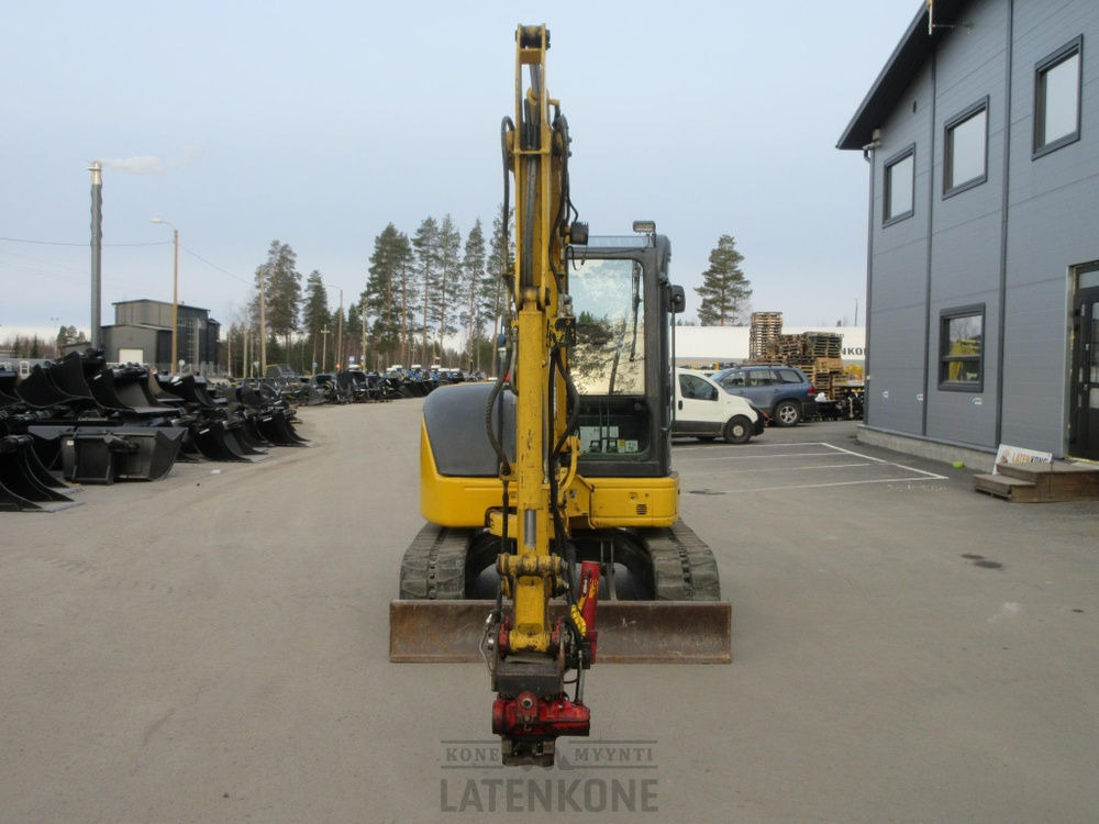 Komatsu PC50MR PETOKSELLA VIETY LÖYTÖPALKKIO STOLEN - حفار زحاف: صورة 3 Komatsu PC50MR PETOKSELLA VIETY LÖYTÖPALKKIO STOLEN - حفار زحاف: صورة 3