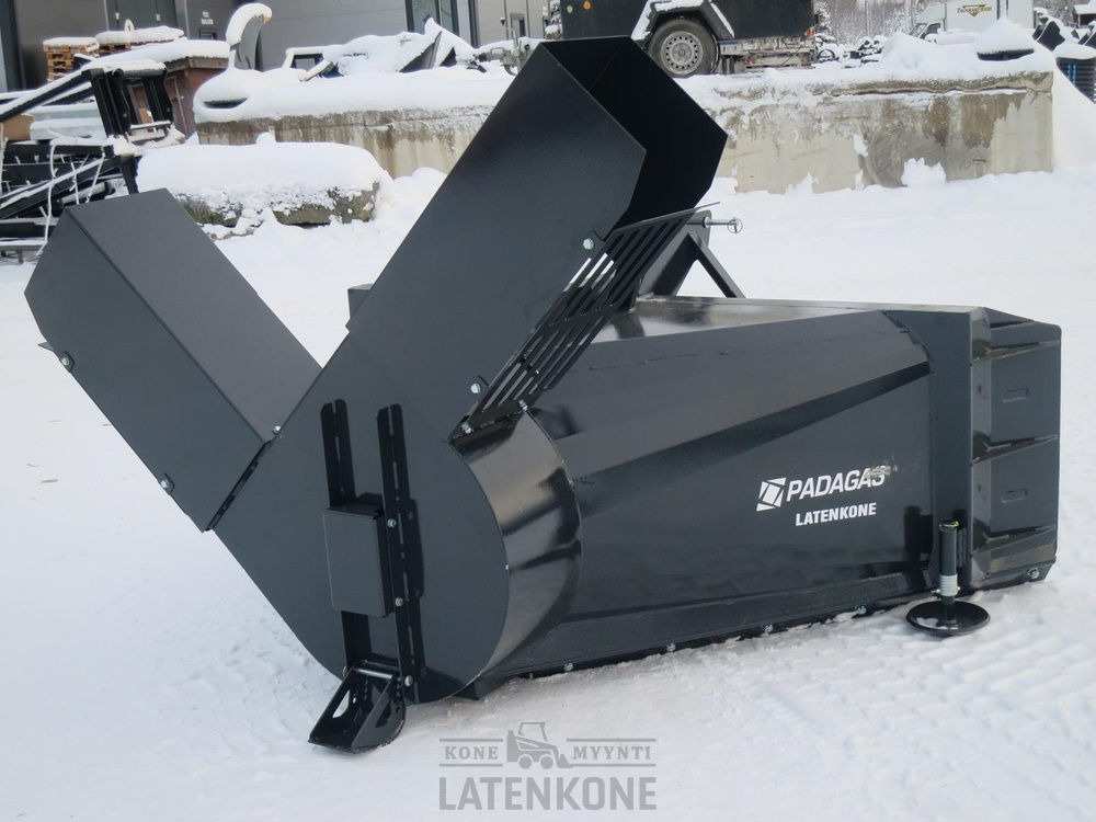 Padagas Traktorin Lumilinko SBV-2250 - منفاخ الثلج: صورة 5 Padagas Traktorin Lumilinko SBV-2250 - منفاخ الثلج: صورة 5