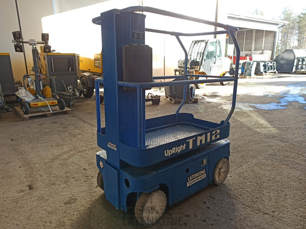 UpRight TM12 Akkusaksilava - الرأسي رفع الصاري: صورة 4 UpRight TM12 Akkusaksilava - الرأسي رفع الصاري: صورة 4