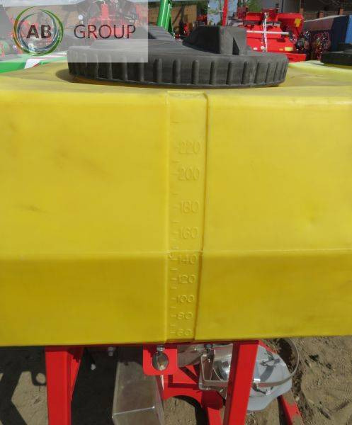 APV Salt spreader 250 l DAMAGED / ON STOCK - آلة رش السماد: صورة 5 APV Salt spreader 250 l DAMAGED / ON STOCK - آلة رش السماد: صورة 5