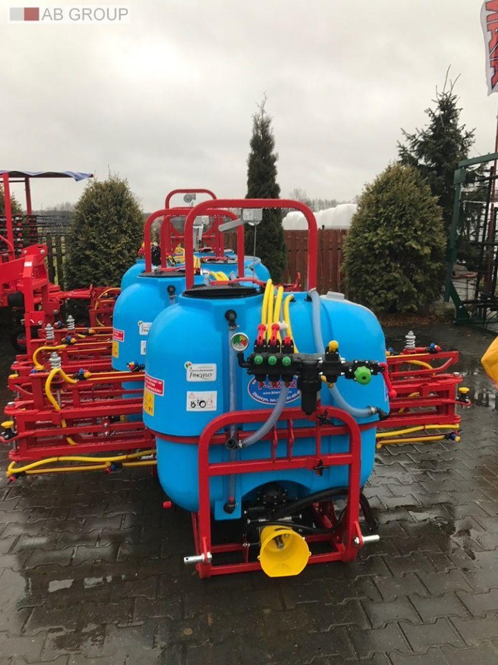 Biardzki Sprayer P-329/7 - on stock - بخاخ مركب على الجرار: صورة 2 Biardzki Sprayer P-329/7 - on stock - بخاخ مركب على الجرار: صورة 2