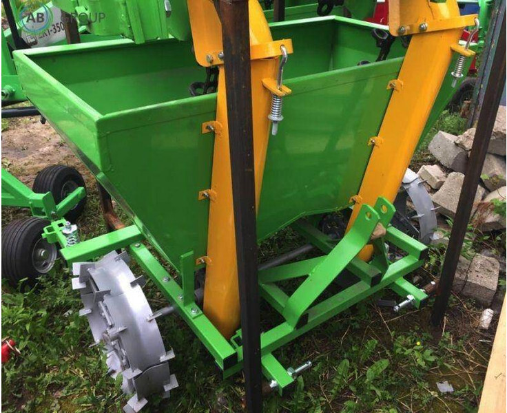 Bomet dwurzędowa sadzarka do ziemniaków Gemini S239/1 - آلة زراعة البطاطس: صورة 1 Bomet dwurzędowa sadzarka do ziemniaków Gemini S239/1 - آلة زراعة البطاطس: صورة 1