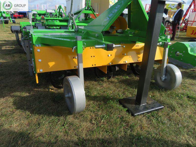 Bomet glebogryzarka Vega U540, 1,8 m - محراث الدوار: صورة 4 Bomet glebogryzarka Vega U540, 1,8 m - محراث الدوار: صورة 4
