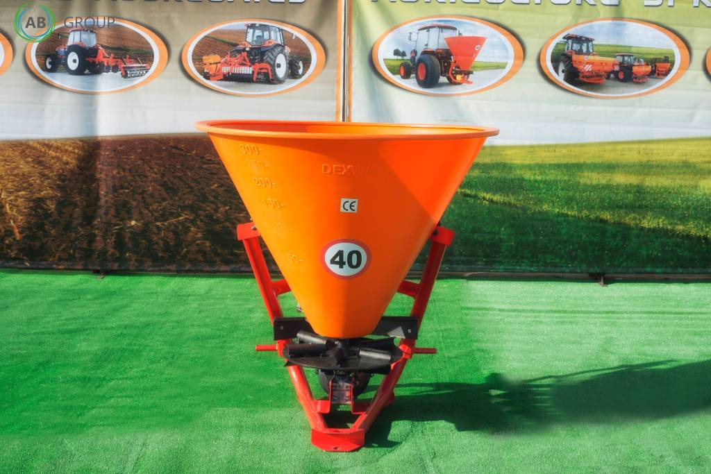 Dexwal fertilizer spreader 300 l - آلة رش السماد: صورة 1 Dexwal fertilizer spreader 300 l - آلة رش السماد: صورة 1