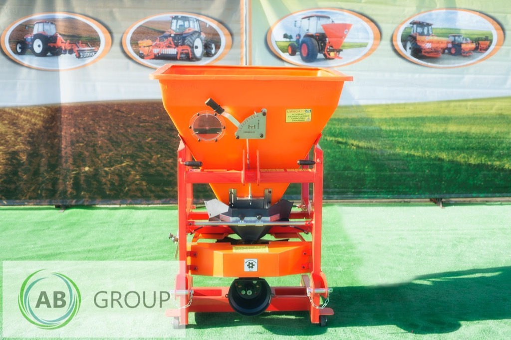 Dexwal spreader Tajfun 600 H + NH - آلة رش السماد: صورة 1 Dexwal spreader Tajfun 600 H + NH - آلة رش السماد: صورة 1