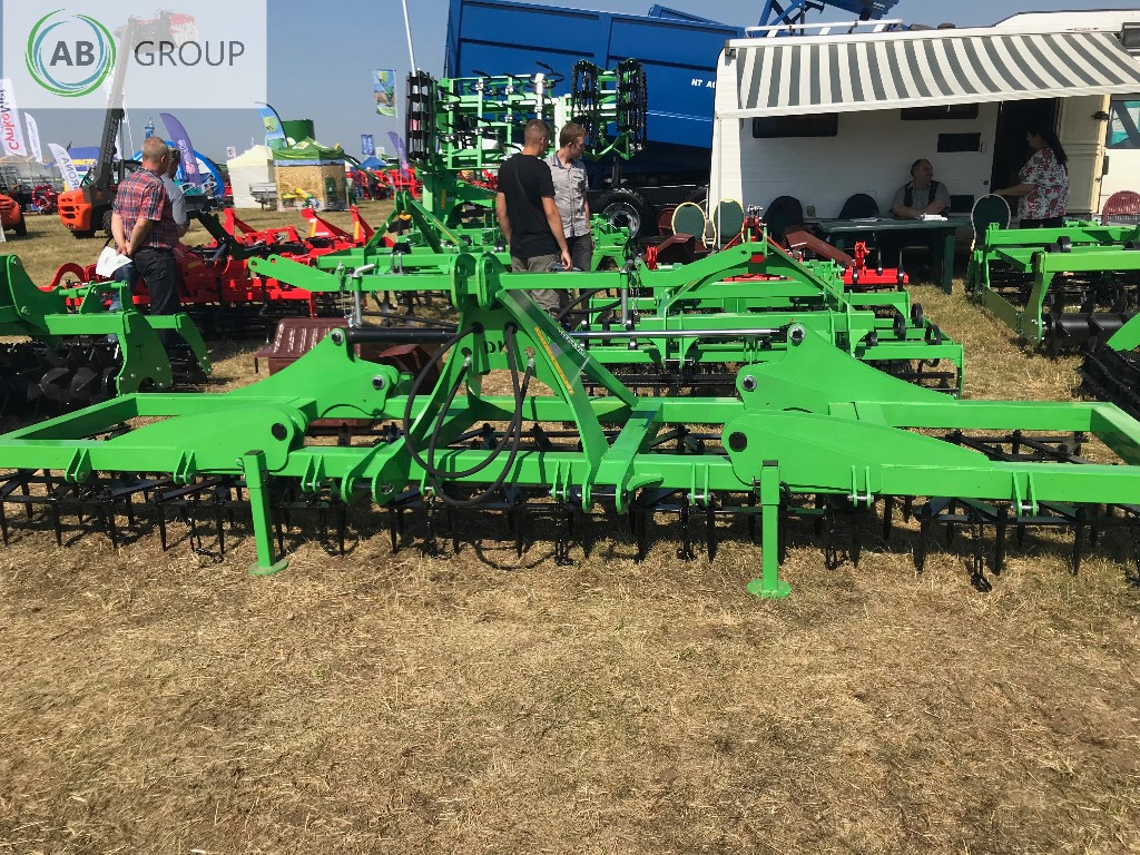Dziekan hydraulic folding meadow harrow WUKA 5m 5C20H - مسلفة سلسلية: صورة 3 Dziekan hydraulic folding meadow harrow WUKA 5m 5C20H - مسلفة سلسلية: صورة 3